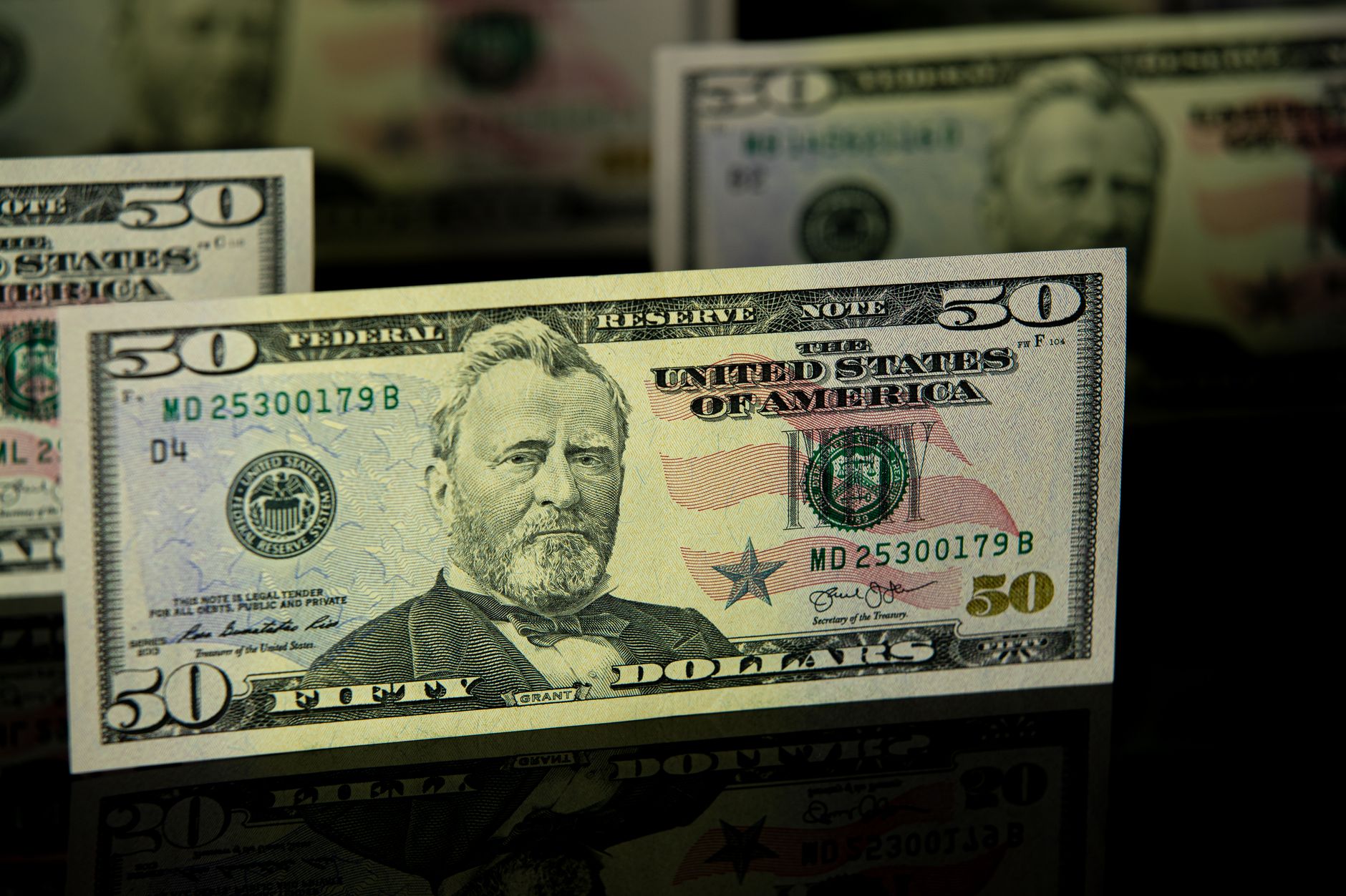 Billete de 50 dólares usado como referencia visual del mercado cambiario venezolano
